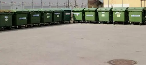 Altpapiertonnen