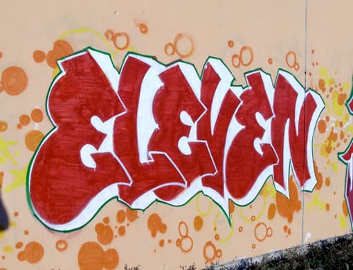 'Eleven'-Graffit - Wikimedia Commons