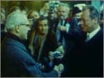 Screenshot: Willi Brandt und Erich Honecker beim Händeschütteln